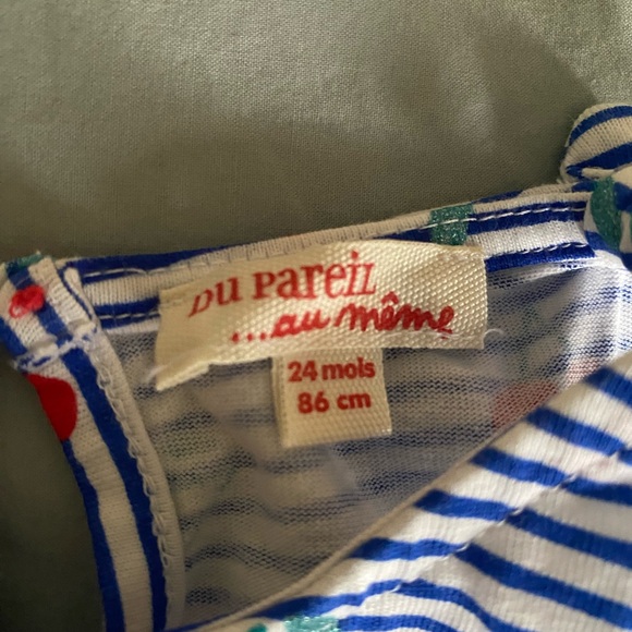 Cutest navy striped with cherry print Toddler cotton dress in perfect condition - Picture 4 of 4